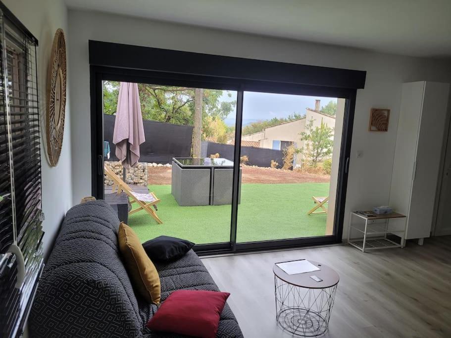 Saint-Julien-de-Peyrolas Appartement Tout Equipe En Rez-De-Jardin Entre Gard Et Ardeche מראה חיצוני תמונה
