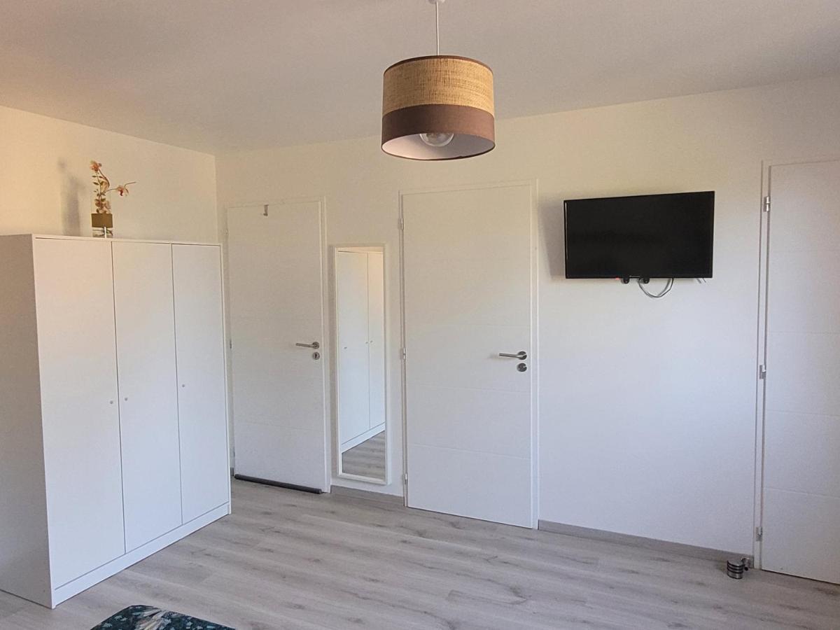 Saint-Julien-de-Peyrolas Appartement Tout Equipe En Rez-De-Jardin Entre Gard Et Ardeche מראה חיצוני תמונה