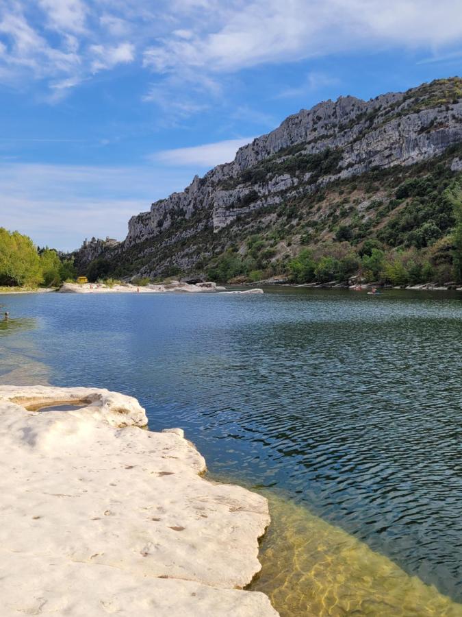 Saint-Julien-de-Peyrolas Appartement Tout Equipe En Rez-De-Jardin Entre Gard Et Ardeche מראה חיצוני תמונה